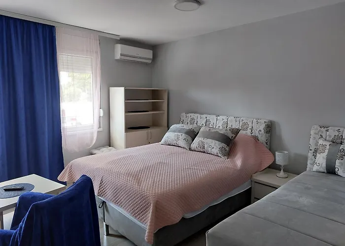Apartments Mimoza